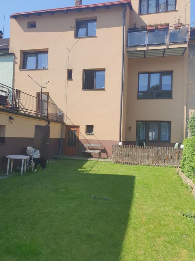 Apartman Beseda Apartment Velke Porici Exterior photo